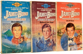 Ian Fleming and James Bond related group lot comprising: The Diamond Smugglers, Thrilling Cities, Chitty Chitty Bang Bang, Colonel Sun, biographies etc.